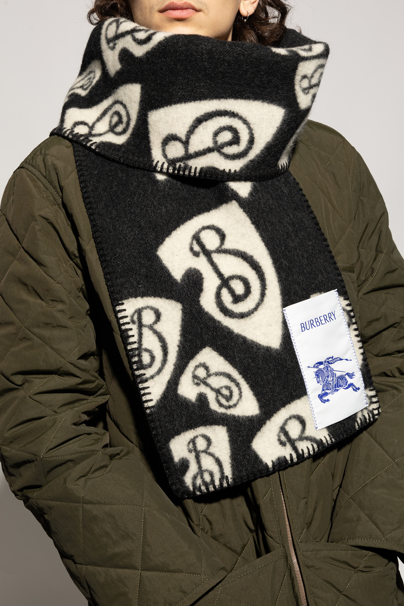 Burberry Wool scarf with logo | Men's Accessorie | Vitkac